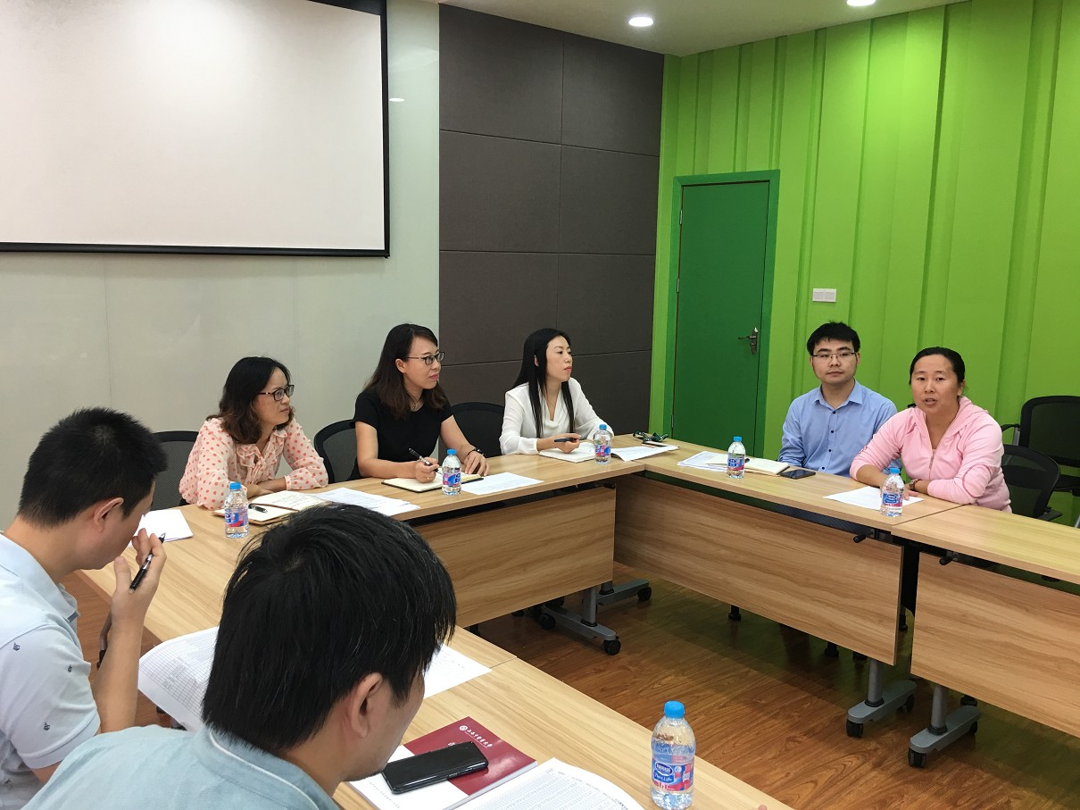 bevictor伟德青年教师班主任工作正式启动